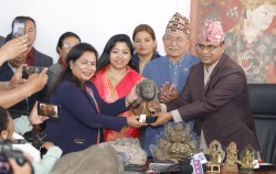 चोरी भई अमेरिका पुगेका २१ वटा पुरातात्विक महत्वका वस्तु फिर्ता