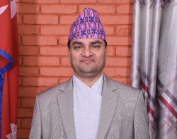 नवजात शिशु जन्मनासाथ श्रवणशक्तिको परीक्षण र उपचार अनिवार्य गर्ने  मन्त्री पौडेलको निर्णय