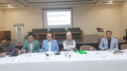 राजस्व चुहावटमा देखिएको कमजोरी आपसी समन्वयबाट समाधान गर्नुपर्छः अर्थमन्त्री खनाल