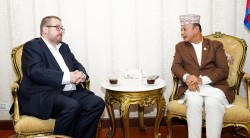 ऊर्जामन्त्री खड्कासँग नेपालका लागि जर्मनीका कार्यवाहक राजदूतको शिष्टाचार भेट