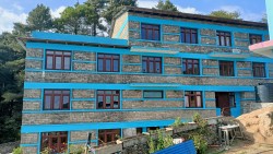 एक दशकमा बन्यो स्वास्थ्य कार्यालय सोलुखुम्बुको भवन