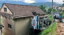 काभ्रेमा टिपर सञ्चालनमा रोक