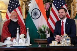 आर्थिक, व्यापार र भू–राजनीतिक सम्बन्धबारे द्विपक्षीय वार्ताका लागि भारत भ्रमण गर्दै भान्स