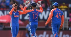 टि-२० विश्वकपः इङ्ल्याण्डलाई पराजित गर्दै भारत फाइनलमा प्रवेश