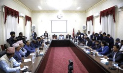 सरकार, निर्वाचन आयोग र दलहरूबीच त्रिपक्षीय संवादमा जोड