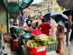 मेलम्चीमा गैरकानुनी रुपमा निर्मित संरचना हटाउन निर्देशन