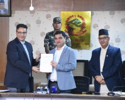 नागरिकले उचित मूल्यमा औषधि पाउने वातावरण तयार गर्छौंः मन्त्री पौडेल