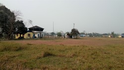 मेघौली विमानस्थल : धावनमार्गमा ग्रावेल बिछ्याइँदै