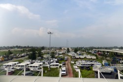 वीरगञ्ज नाकामा एक हजार सात सय नयाँ सवारीसाधन अलपत्र