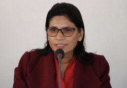 कृषिमन्त्रीद्वारा कालीमाटी बजारको अनुगमन