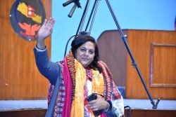 संविधानको कार्यान्वयन र विकासको जिम्मा गठबन्धनको : पुष्पा भुसाल