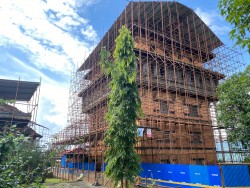 धार्मिक तथा पुरातात्विक संरचना पुनःनिर्माणमा अन्योल