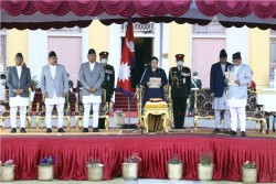 राष्ट्रपति भण्डारीद्वारा नवनियुक्त प्रधानमन्त्री प्रचण्डलाई शपथ