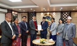 एमालेका मन्त्रीहरुले बुझाए राजीनामा