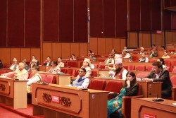 राष्ट्रिय सभा बैठक शून्य समयमा सांसदको प्रश्न , ‘बाहेक’ भन्ने शब्द कसले कहाँबाट किन थप गरे जवाफ चाहियो