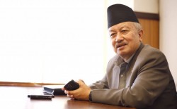 एमाले उपाध्यक्ष नेम्वाङको निधन 