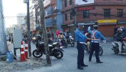 ‘राइड सेयरिङ’का एक सय पचहत्तर जना चालकलाई कारबाही