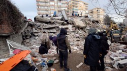 भूकम्प पीडितका लागि सात अर्ब युरो सहयोगको प्रतिबद्धता