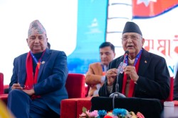 एमाले अध्यक्षमा ओली र पोखरेलको उम्मेदवारी दर्ता