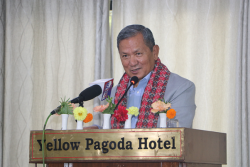 विकासका लागि राजनीतिक स्थिरता आवश्यक : सञ्चारमन्त्री गुरुङ