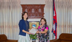 युएनडिपीका नवनियुक्त आवासीय प्रतिनिधिद्वारा ओहदाको प्रमाणपत्र प्रस्तुत