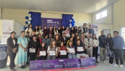 अन्तर कलेज एसियन पेन्ट्स डिजाइन प्रतियोगिताका उत्कृष्ट विद्यार्थी पुरस्कृत