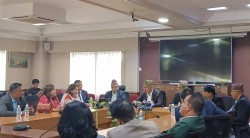 निर्माण व्यवसायीकाे भुक्तानी रोकिँदैन : अर्थमन्त्री पौडेल