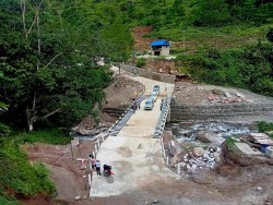  भोजपुरको चिरखुवा खोलामा पक्की निर्माण