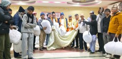 असहाय लक्षित क्लोथ बैंकद्वारा रात्रीकालीन सिरक वितरण अभियान सुरु