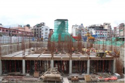 रोकिएको धरहरा पुनःनिर्माण अझै सुरु भएन