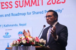 अर्थतन्त्रको सुधार झारफुकले पुग्दैन, सर्जरी नै गर्नुपर्छ : डा स्वर्णिम वाग्ले