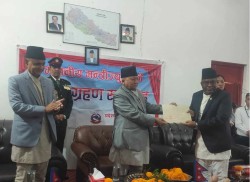 कर्णालीका नवनियुक्त मन्त्री परियारले लिए शपथ