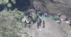 जहाज दुर्घटना: सेती नदीमा डा दम्पतीको सामूहिक दाहसंस्कार