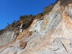 सुक्खा पहिरोले अवरुद्ध करिडोर सञ्चालन