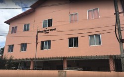 कर्मचारीको हडतालले सेवाग्राही मर्कामा