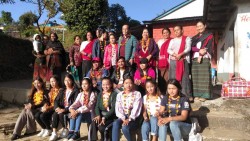 लमजुङमा आन्तरिक पर्यटकको चहलपहल बढ्दो