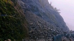 पहिराले जयपृथ्वी राजमार्ग अवरुद्ध