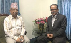 अध्यक्ष दाहाल र नेपालबीच छलफल