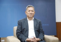 सय दिनमा मन्त्रालयले शतप्रतिशत कार्यसम्पादन गरेको छ: सञ्चारमन्त्री गुरुङ