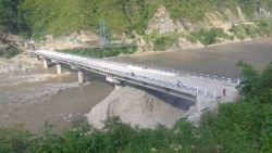 सुनकोसीमा पक्की पुल निर्माण