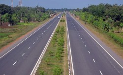 सहज बन्दै बेनीका सडक