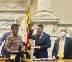 भण्डारीद्वारा अमेरिकी संसद्मा शपथ ग्रहण