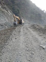 कुलेखानी-सिस्नेरी-छैमले-दक्षिणकाली सडक अनिश्चितकालका बन्द