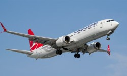 स्तनबुलबाट आएको टर्किस एयरलाइन्सको विमान 'ओभरसुट'