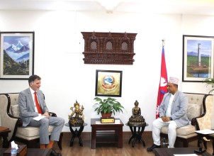 परराष्ट्रमन्त्री खनालसँग जर्मनीका राजदूतको भेट