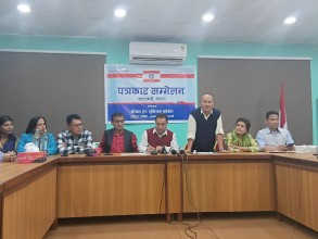 ‘संविधानले नै श्रमिकलाई ट्रेड युनियन खोल्ने अधिकार सुनिश्चित गरेको छ’