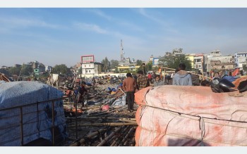 वीरगञ्ज महानगरले बिपी उद्यान अतिक्रमण गरेर व्यवसाय गर्नेलाई हटायो