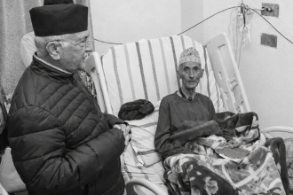 एमाले अध्यक्ष ओलीलाई पितृशोक