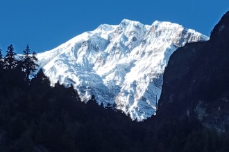लमजुङ  हिमाल