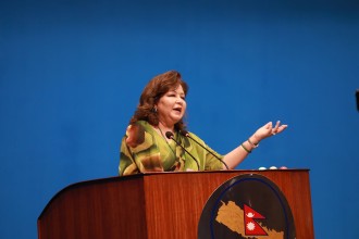 द्वन्द्वरत क्षेत्रमा नेपालीको सुरक्षालाई प्राथमिकतामा राखेर कार्य गरिरहेका छौँ : परराष्ट्रमन्त्री